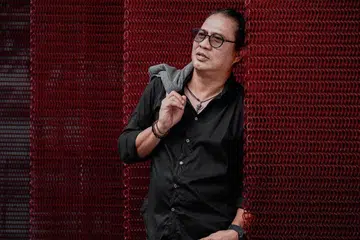 Pelakon, pengarah, penulis dan pelukis, Rafaat Hamzah cekal turunkan berat badan dengan menjaga makan dan bersenam.