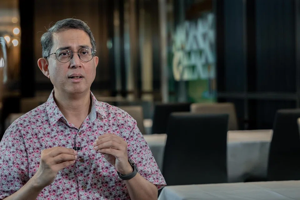 Menteri Negara (Ehwal Dalam Negeri merangkap Pembangunan Negara), Profesor Madya Dr Muhammad Faishal Ibrahim, menggesa masyarakat supaya terus berwaspada dan memainkan peranan membantu mencegah remaja daripada terlibat dalam pengganasan.