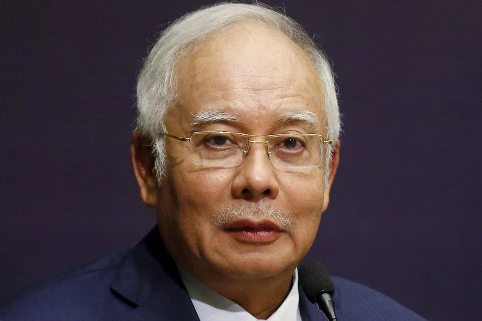 DATUK SERI NAJIB: Serahkan kepada Jawatankuasa Kira-kira Wang Negara menyiasat isu 1MDB dan wang RM2.6 bilion.