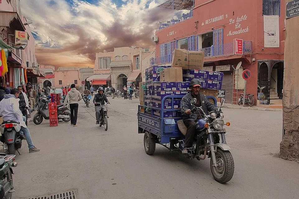 MARRAKESH: Dikenali sebagai kota budaya tua yang sangat penting dan terkenal di Afrika, Marrakesh dibangunkan sejak 1062 oleh Abu Bakar Ibnu Umar. 