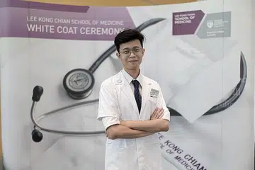 HARAPAN HAZIQ: Encik Haziq berharap beliau dapat mendorong lebih ramai anak Melayu menyertai bidang perubatan, dan juga bertemu dengan penuntut bidang perubatan lain di seluruh dunia. - Foto UNIVERSITI TEKNOLOGI NANYANG (NTU)