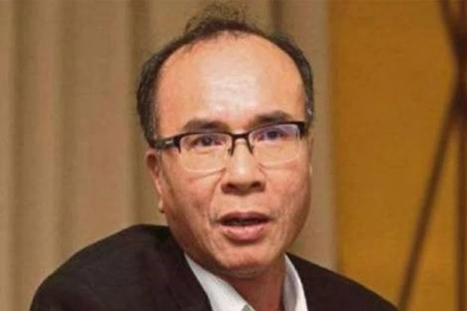 DR JENIRI AMIR.