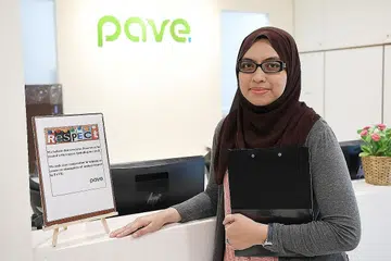 TINGKAT KESEDARAN: Cik Adisti (atas) berkata jauh daripada pendapat umum bahawa keganasan sering berlaku apabila pelaku mengalami masalah mental, tekanan atau dibelenggu masalah kewangan, sebenarnya keganasan merupakan satu pilihan. Keganasan berlaku apabila terbit kepercayaan dalam diri si pelaku bahawa tindakan mereka itu wajar. - Foto BM oleh KHALID BABA