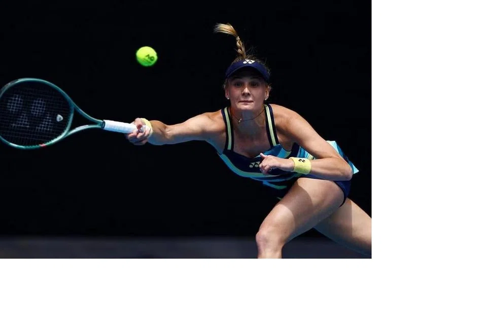 PRESTASI MEMBANGGAKAN: Pemain kelayakan dari Ukraine, Dayana Yastremska, membuat kejutan dengan mara ke suku akhir kejohanan tenis Terbuka Australia.