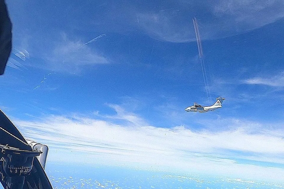 CETUS TANDA TANYA: Pesawat asing dilaporkan terbang masuk ke FIR pada Mei. - Foto REUTERS