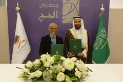Menteri Bertanggungjawab bagi Ehwal Masyarakat Islam, Encik Masagos Zulkifli Masagos Mohamad (kiri) bersama Menteri Haji dan Umrah Arab Saudi, Dr Tawfiq Al-Rabiah, menandatangani perjanjian haji bagi musim haji 2025.