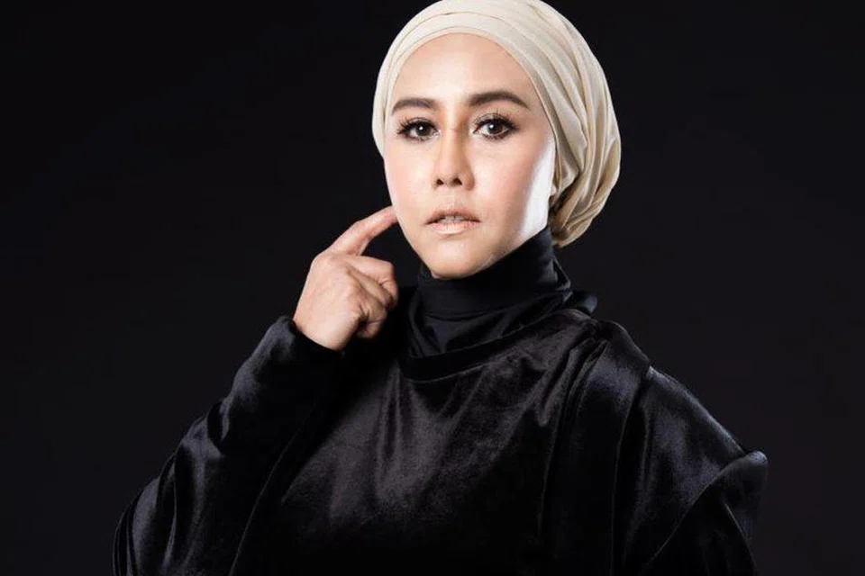 Ella membawa pemain gitar legenda Jepun, Kyoji Yamamoto, beraksi dalam konsert ‘Ella USA’ di Arena of Stars, Genting Highlands pada 17 Mei.