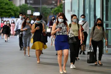 PERATUSAN WANITA MELAYU BEKERJA BERKURANGAN: Cik Rahayu berkata Banci Penduduk 2020 menunjukkan peratusan wanita bekerja meningkat secara keseluruhan di Singapura berbanding sedekad lalu, namun jumlah pekerja wanita Melayu berkurangan, terutama dalam kumpulan umur 25 hingga 39 tahun. - Foto fail
