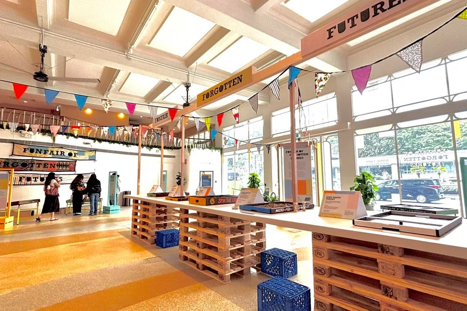 Luangkan masa dengan anak anda di karnival ‘Funfair of Forgotten Futures’ sambil mempelajari tentang alam sekitar.