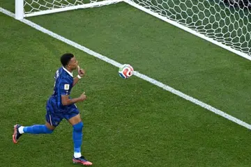 Penyerang Perancis, Kylian Mbappe, meraikan gol pertama pasukannya menerusi sepakan penalti dalam perlawanan bola sepak pusingan 16 terakhir Piala Dunia 2026 antara Paraguay dan Perancis di Stadium Philadelphia, Philadelphia, pada 4 Julai 2026.