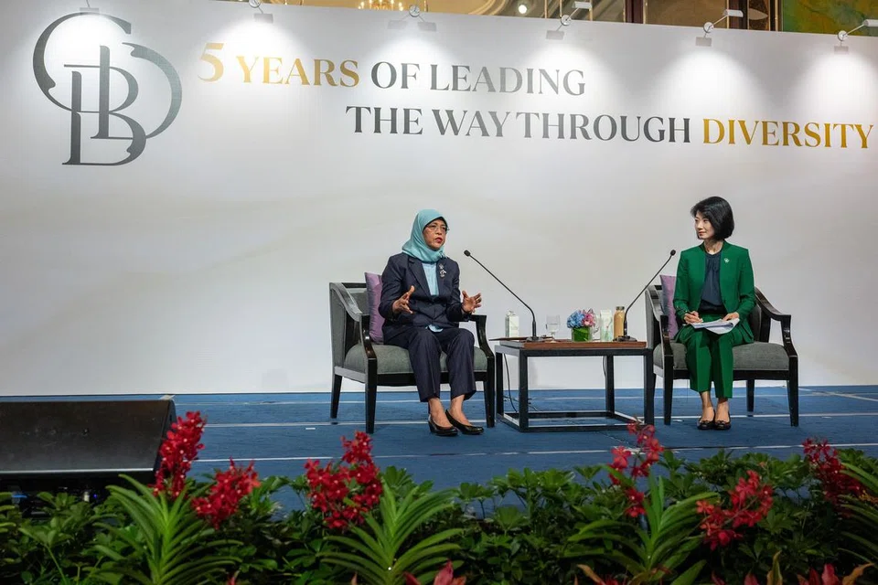 SUARA WANITA: Puan Halimah Yacob mengangggap penyertaan wanita dalam lembaga pengarah sebagai pengukur sejauh mana masyarakat menghargai sumbangan wanita dan sama ada sumbangan ini dilihat sama dengan sumbangan lelaki.