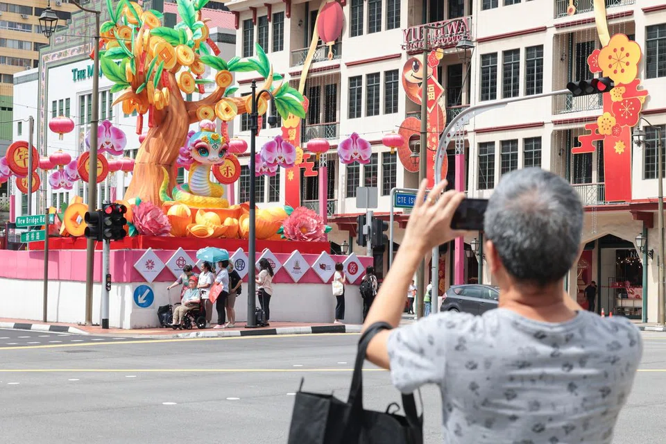 Tahun Baru Cina ialah perayaan penting bagi masyarakat Cina. Kalendar Cina terbahagi kepada kitaran 12 tahun dengan setiap tahun dinamakan sempena satu nama haiwan. 