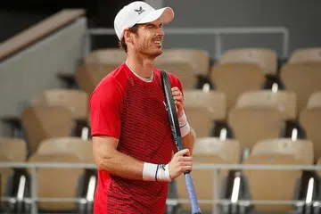DIBERI PELUANG KHAS: Kehadiran Andy Murray bekas pemain nombor satu dunia di Terbuka Australia amat di alu-alukan. - Foto REUTERS