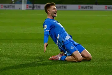 Pemain tengah Iceland, Kristian Nokkvi Hlynsson, meraikan gol penyamaan 2-2 beliau dalam perlawanan kelayakan Piala Dunia 2026 Kumpulan D antara Iceland dengan Perancis di Stadium Laugardalsvollur, Reykjavik, pada 13 Oktober 2025.