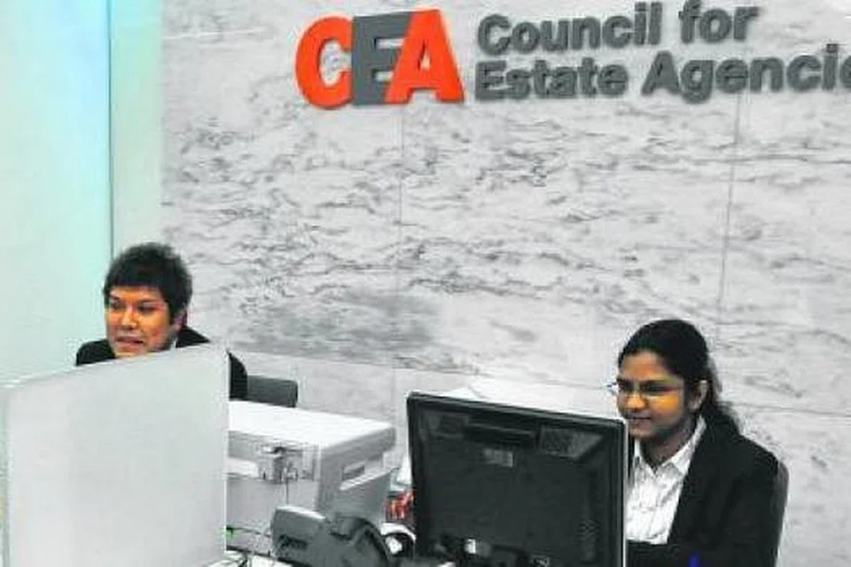 KAUNTER MAJLIS AGENSI HARTANAH: Dari segi aduan yang diterima, majlis itu telah menyelesaikan 600 aduan sepanjang tahun kewangan 2014. - Foto fail