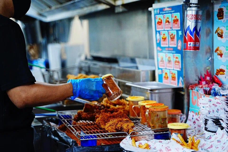 ayam goreng pedas, chix hot chicken