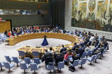 Resolusi gencatan senjata segera  diluluskan dalam sidang Majlis Keselamatan dengan 14 anggota mengundi menyokong manakala Amerika Syarikat berkecuali pada 25 Mac.