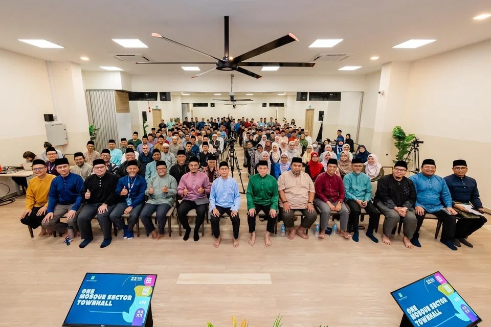 OMS, masjid al-amain