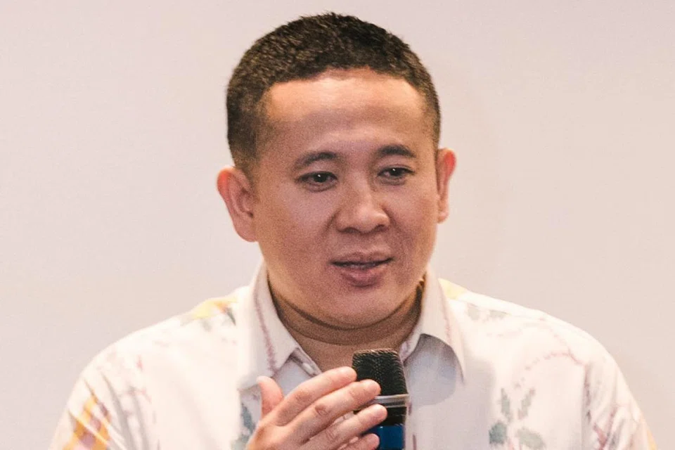 ''Orang awam boleh memainkan peranan dengan menerima dan memberi galakan kepada mereka. Misalnya dengan menderma kepada program sebegini, membantu dari segi kewangan, tenaga kerja atau mungkin dengan menaja makanan... Inilah antara cara kecil yang menunjukkan mereka bahawa mereka sebenarnya tidak keseorangan.'' - Setiausaha Parlimen Kanan (Ehwal Dalam Negeri merangkap Kesihatan), Encik Amrin Amin.