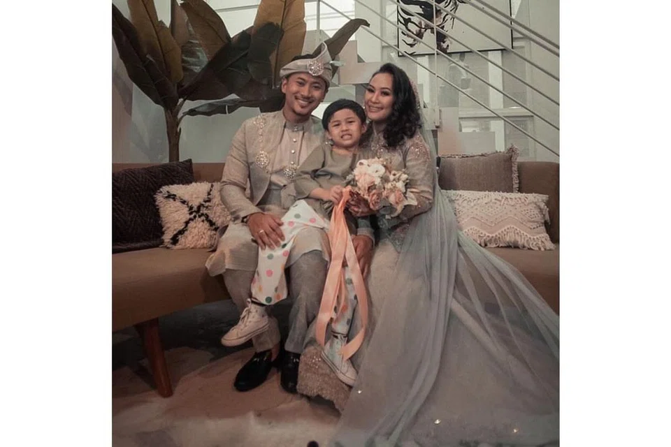 JODOH TAK KE MANA: Walau 'jauh beza dalam pelbagai hal', Syaiful dan Biwa berkongsi persefahaman dan misi hidup, dan akhirnya bersatu jua. - Foto ihsan SYAIFUL 'ARIFFIN ABDUL RAHMAN