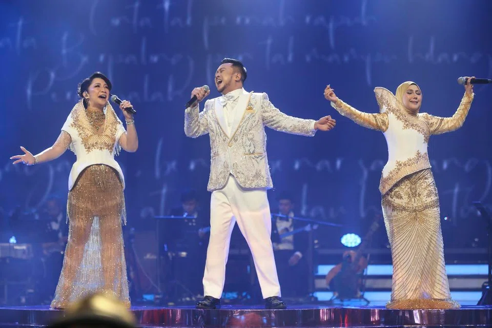 mendua, gv12, naib juara