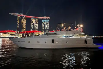 Syarikat penyewaan kapal pesiar di Singapura yang diwawancara The Straits Times (ST) melaporkan peningkatan tempahan antara 20 hingga 50 peratus semasa musim Grand Prix Singapura Formula Satu (F1).
