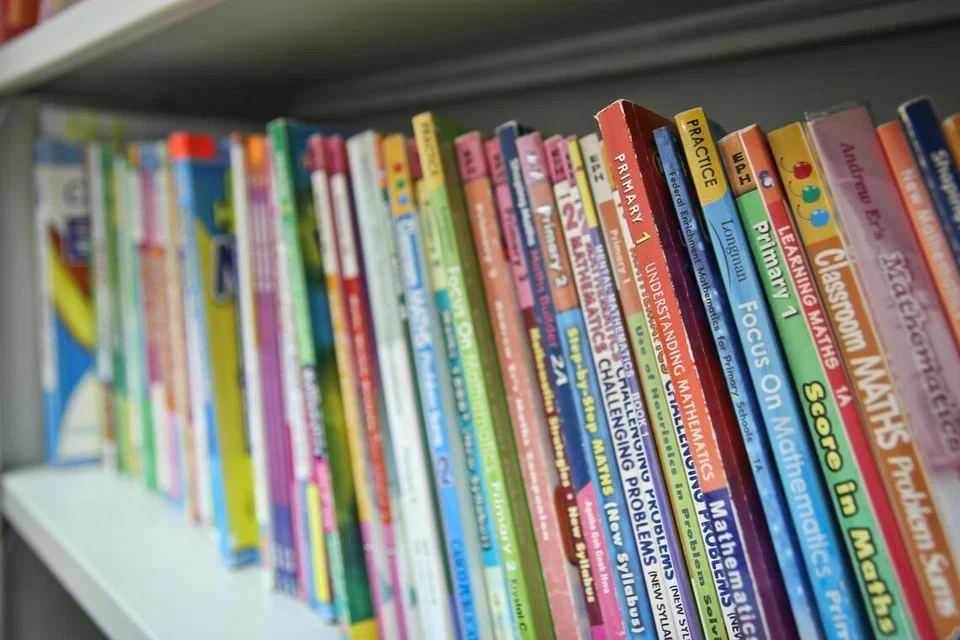 Sebelum 2025 menutup tirai, berikut adalah beberapa cadangan buku-buku yang diharapkan akan mendatangkan manfaat kepada pembaca, untuk semua peringkat usia.