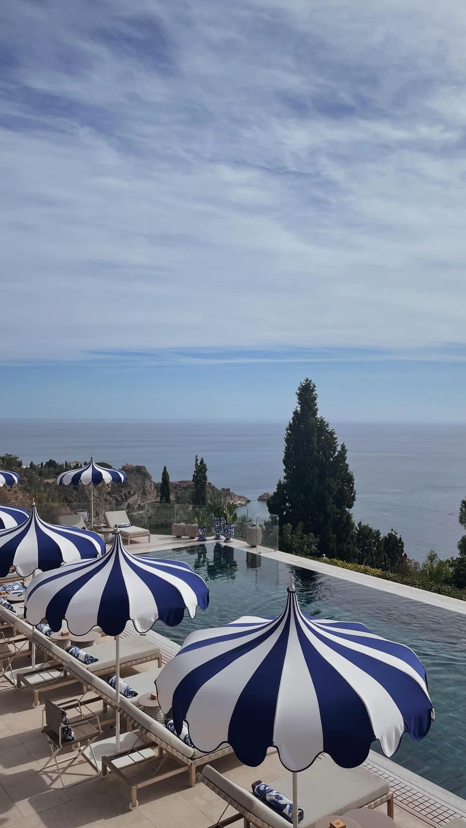 Suasana tenang di Sicily.