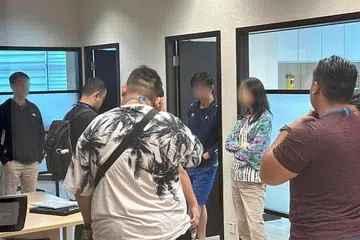 Hellow SG, Relx International