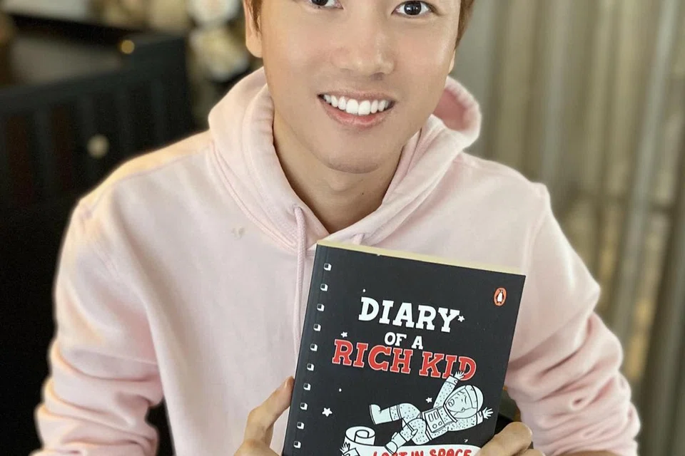 KEMBARA ANAK JUTAWAN: Penulis ‘Diary of a Rich Kid’, Encik Malcolm Mejin, antara lain menekankan dalam bukunya, bahawa masa-masa mencabar pastinya akan berlalu dan tidak akan kekal. 