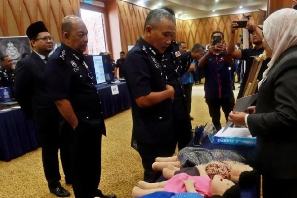 Malaysia, Kedah, buli, polis