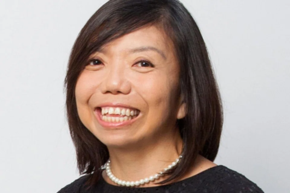 Anggota Parlimen Dilantik (NMP), Cik Anthea Ong.