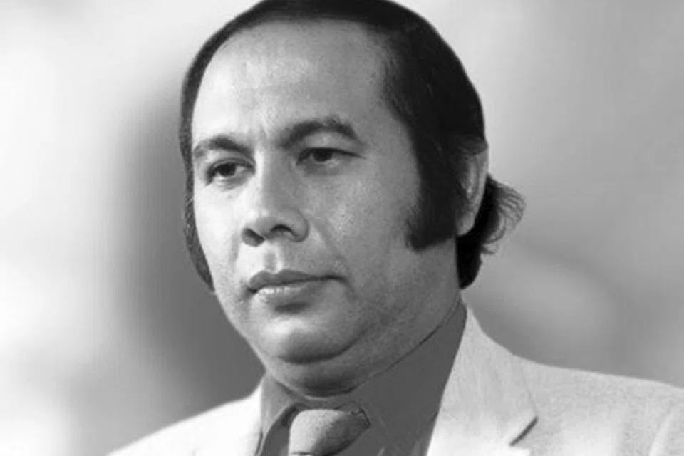 Allahyarham A Halim yang berusia 77 tahun dimasukkan ke hospital pada 7 malam, 8 Mei, selepas mengadu sesak nafas.