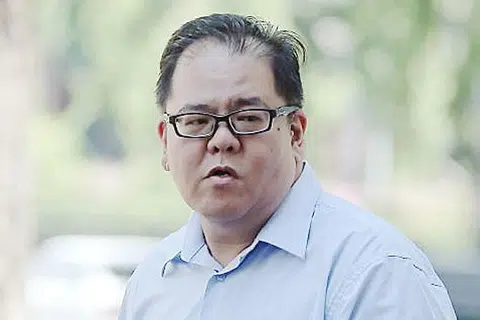 SEAH CHIN PENG: Tidak mampu menjelaskan mengapa dia memijak dan merosakkan tongkat Encik Zeng, bekas ahli perniagaan dan pesakit barah. Seah dikenakan hukuman penjara empat bulan dua minggu semalam. - Foto fail