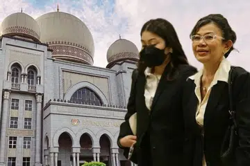 Peguam, Cik Nik Elin Zurina Nik Abdul Rashid (kanan), dan anaknya, Tengku Yasmin Nastasha Tengku Abdul Rahman, menerima ugutan susulan petisyen mencabar peruntukan dalam Enakmen Kanun Jenayah Syariah (I) Kelantan 2019. 