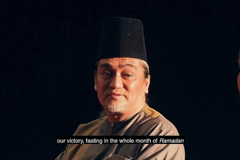 TERIMA PERUBAHAN: Osman Hamid terima hakikat seniman hari ini perlu ada kemahiran teknikal.