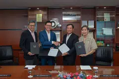 Pusat Ressec dinamakan sempena pengerusi pengasas Institut Pengurusan Singapura (SIM), mendiang Dr Richard Eu Keng Mun.
Kerjasama antara SIM dengan Keluarga Eu dimeterai pada hujung 2023 dalam majlis menandatangani perjanjian melibatkan cucu mendiang, Encik Jonathan Eu (dua dari kiri), dan presiden serta Ketua Pegawai Eksekutif
SIM, Encik Seah Chin Siong (dua dari kanan).