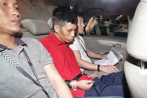 DITAHAN: Gabriel Lien Goh telah menikam ibunya yang berusia 56 tahun di jantung dan menumbuk neneknya yang berusia 90 tahun sehingga mati. - Foto fail