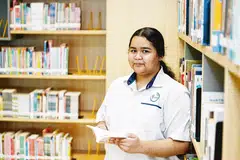 PELAJAR TERBAIK: Puteri Haz Diyanah menamatkan peperiksaan Sijil Am Pelajaran (GCE) peringkat ‘N’ dengan keputusan cemerlang, malah muncul sebagai antara pelajar terbaik.