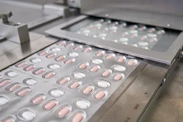 DILULUSKAN: Ubat Pfizer, 'Paxlovid', telah diberikan pengesahan sementara di bawah Laluan Akses Khas Pandemik HSA (PSAR) pada 31 Januari. - Foto REUTERS
