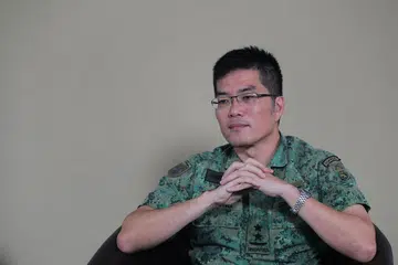 CADANG PENINGKATAN: Panglima Pasukan Pertahanan Melvyn Ong mendedahkan bahawa satu semakan luar berhubung kematian seorang NSF 19 tahun menyarankan peningkatan dalam dua bidang tumpuan utama iaitu pencegahan dan respons terhadap strok haba.