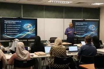 Sebelum program AI Transformatif dilancarkan buat orang awam, Jamiyah Singapura telah pun kendalikan latihan tersebut untuk kakitangannya sebagai sebahagian daripada usaha membina keupayaan dalaman dan memastikan tenaga kerjanya sendiri bersedia menghadapi perubahan yang dibawa AI.