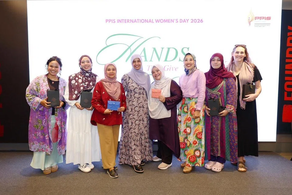 badan Melayu/Islam, khidmat masyarakat, kumpulan sukarelawan