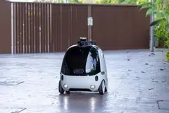 Robot pengawasan, yang dibina dConstruct Robotics, akan menyokong operasi dan kakitangan keselamatan untuk memantau kawasan taman sepanjang 3.3 kilometer di Mandai Wildlife Reserve.