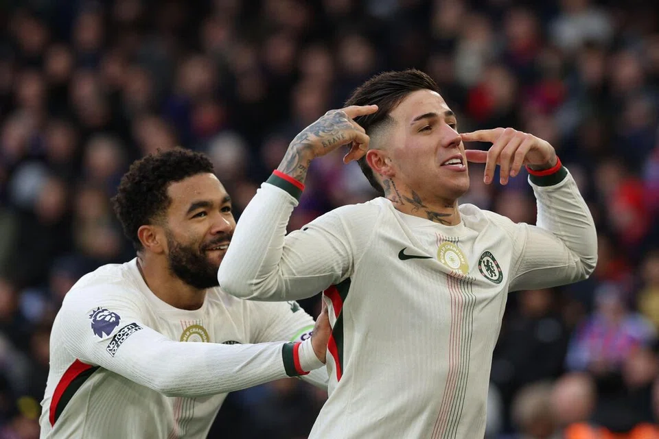 Aston Villa, Newcastle, menang