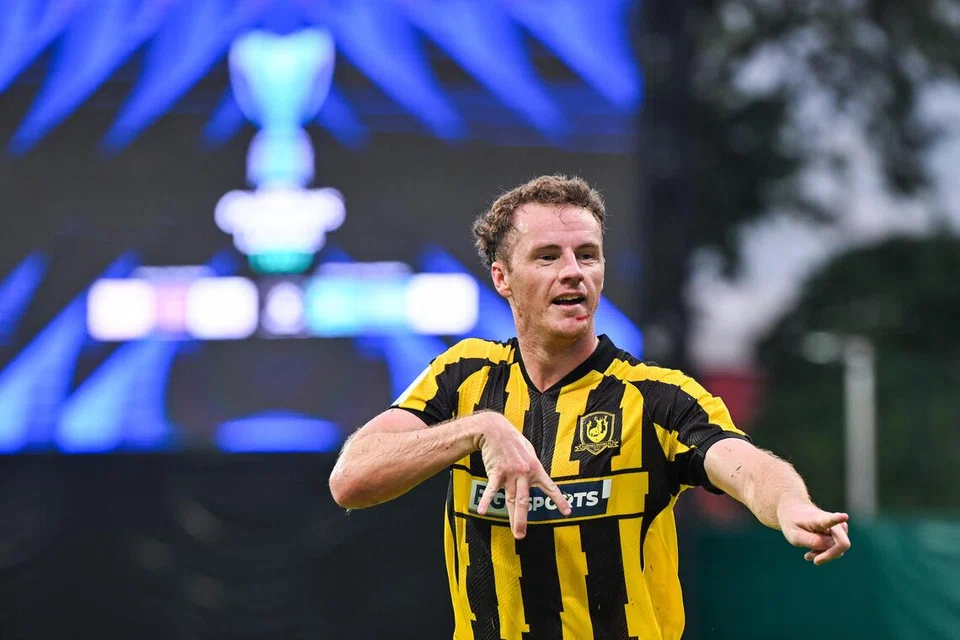 Trent Buhagiar muncul wira Tampines Rovers apabila berjaya meraih gol pertama pasukannya dalam kemenangan 2-1 ke atas BG Pathum United dalam perlawanan kedua Liga Juara-Juara AFC 2 (ACL2) di Bishan Stadium pada 2 Oktober.