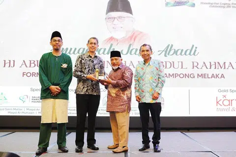 Masjid Omar Kampong Melaka, abu bakar abdul rahman