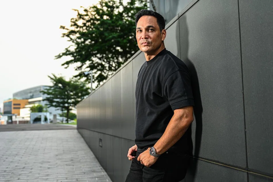 Datuk Hans Isaac, Korban