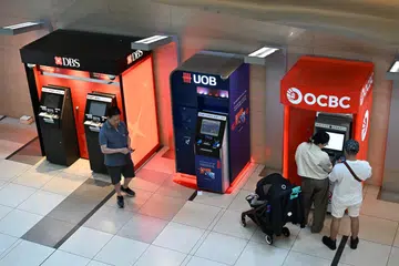 Ketiga-tiga bank tempatan, DBS, UOB dan OCBC, melaporkan pertumbuhan suku ketiga yang lebih tinggi daripada ramalan konsensus.