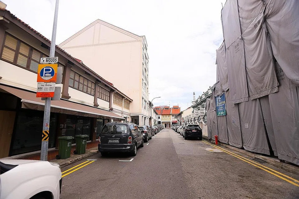 ASET WAKAF: Aset hartanah Masjid Abdul Gafoor di Mayo Street. - Foto FADLI SAZALI